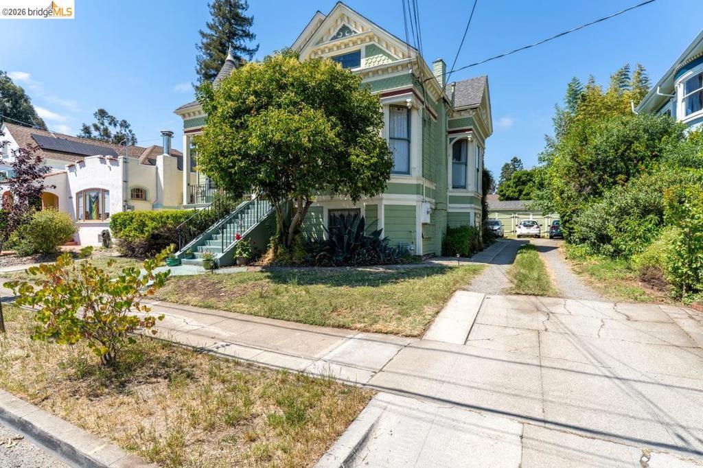 3044 Blossom St. ST, Oakland CA 94601