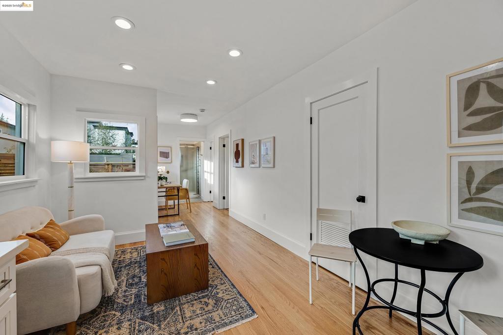 BERKELEY BOWL - Residential