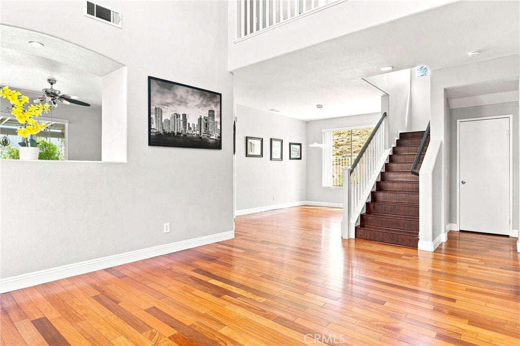 17892 Spring Hill