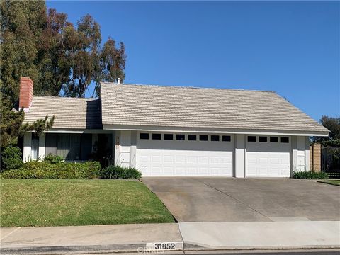 31852 Avenida Evita San Juan Capistrano CA 92675