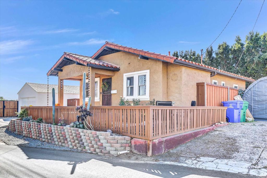 3544 Boundary Street