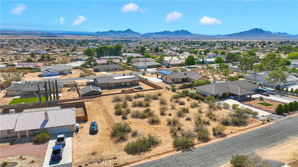 LOOKING FOR A PLACE TO BUILD YOUR DREAM HOME. LOOK NO FURTHER! Rural living at it's best but close enough to all the amenities such as restaurants, schools and shopping. Paved road. Utilities close by. Amazing mountain and desert views. Buyer to verify all information and utilities and do their due diligence.