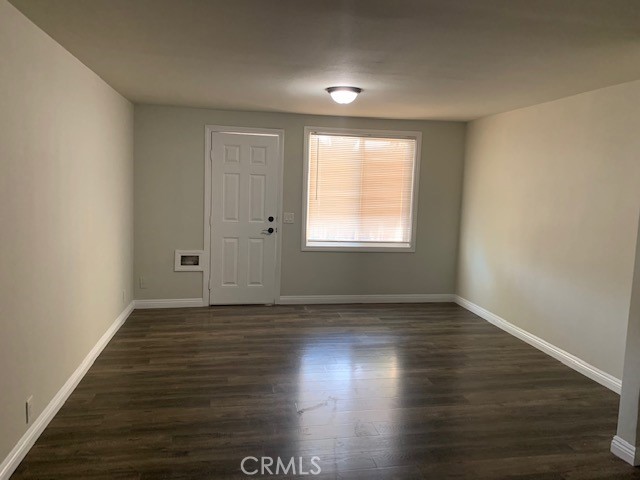 1634 W Parade