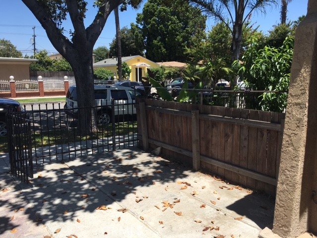 1634 W Parade
