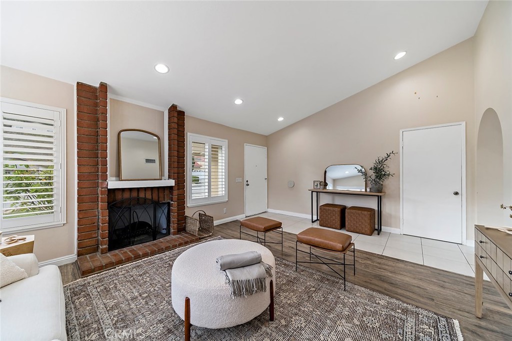 2720 E Melissa Street