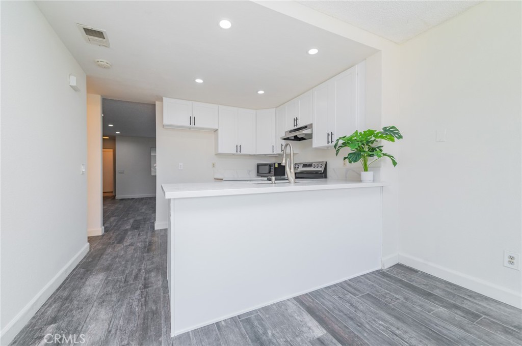 952 Pinyon Court