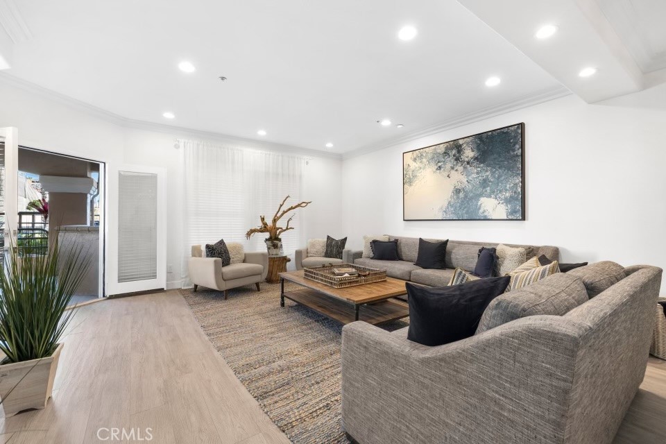 Downtown Area (DOWN) - Residential Lease