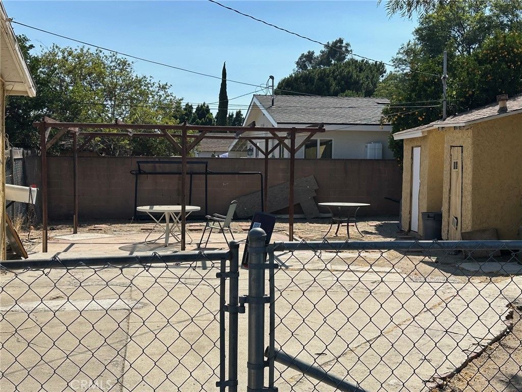 Photo of 13762 Judd Street, Pacoima, CA 91331 (MLS # SR25176643)