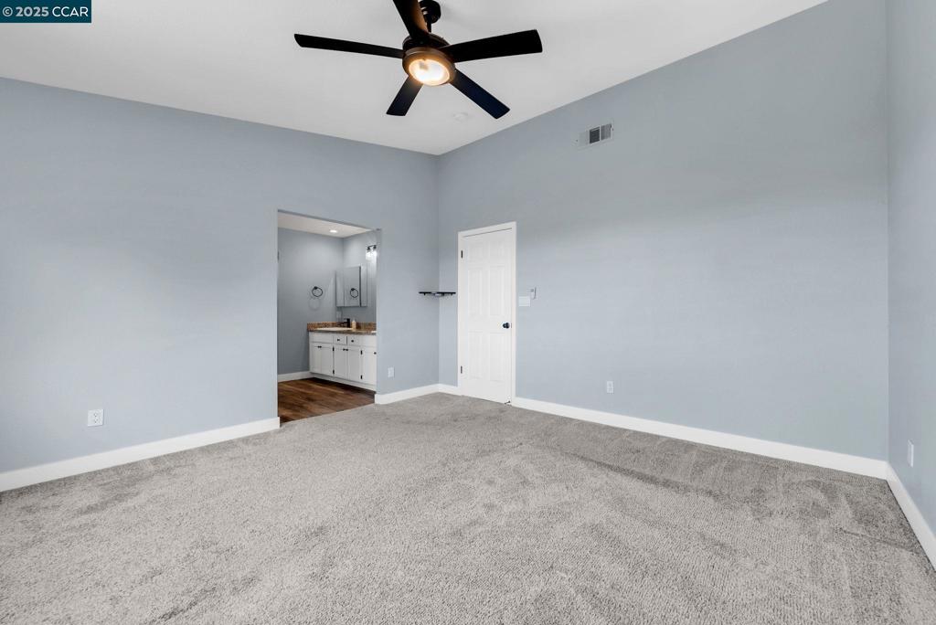 DISCOVERY  BAY - Residential