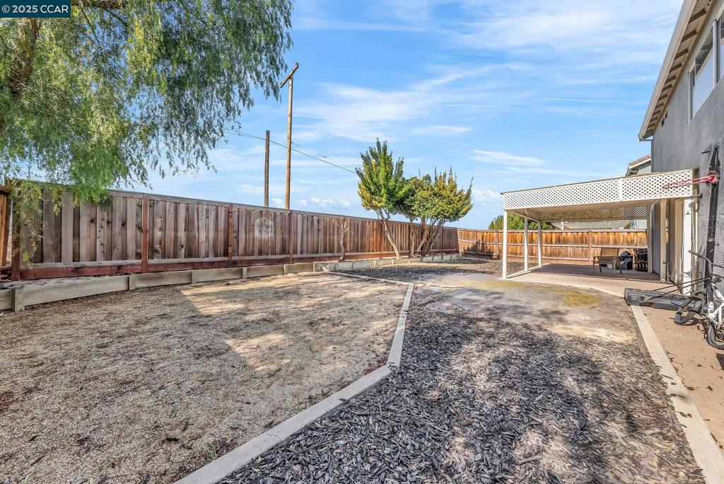 DISCOVERY  BAY - Residential