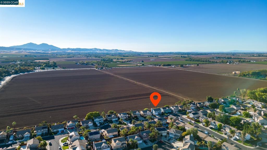 DISCOVERY  BAY - Residential