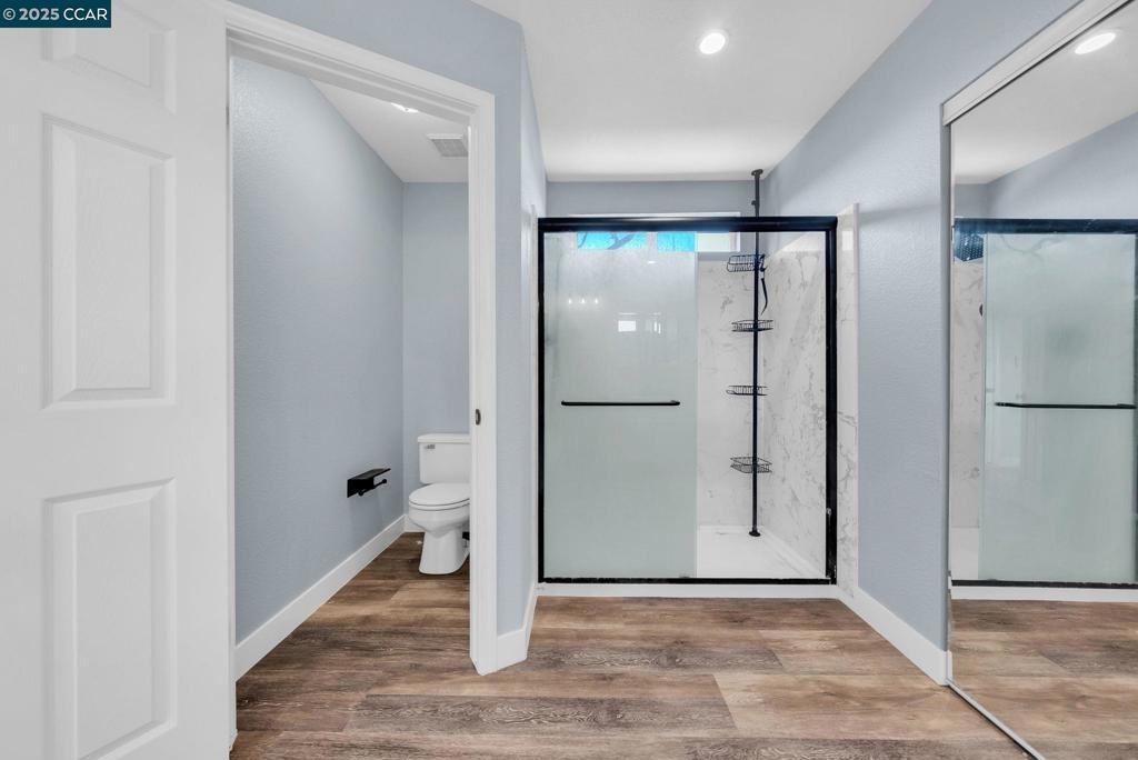 DISCOVERY  BAY - Residential