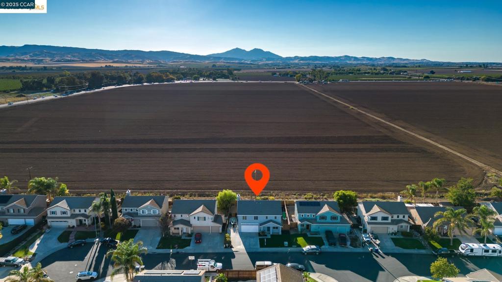 DISCOVERY  BAY - Residential