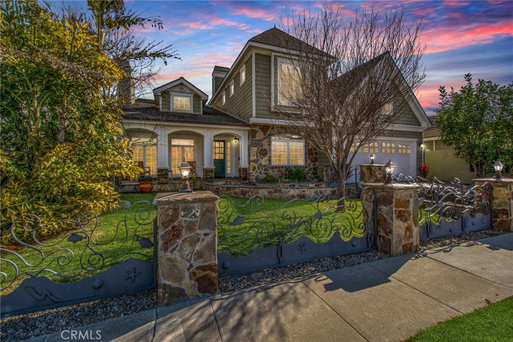 22052 Susan Lane