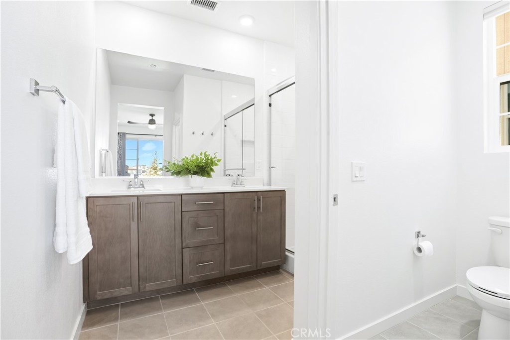 Paisley (PSLY) - Residential
