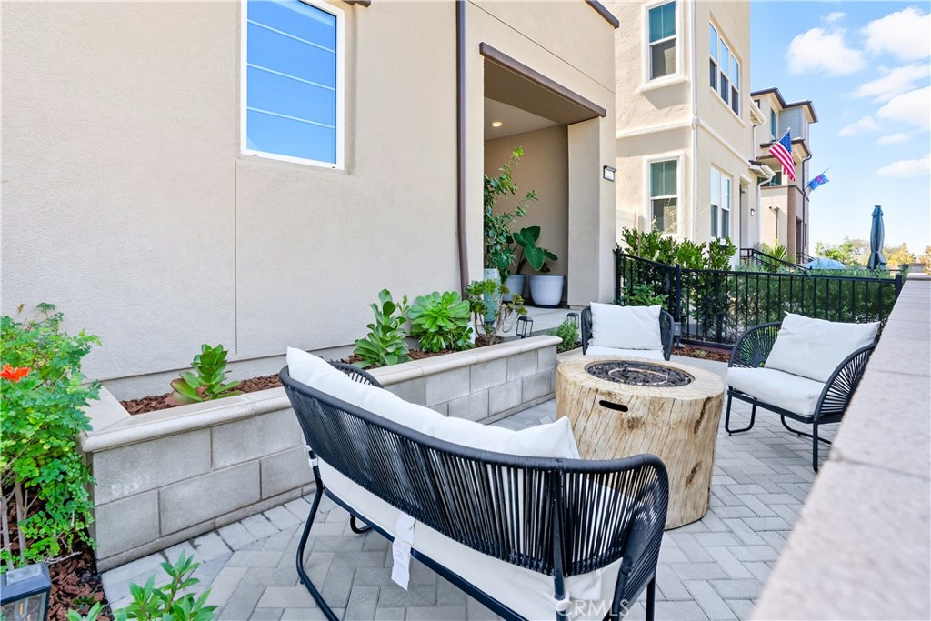 Paisley (PSLY) - Residential