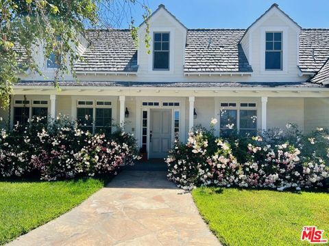 Photo of 2101 Dermanak Drive, Solvang, CA 93463 (MLS # 26828241)