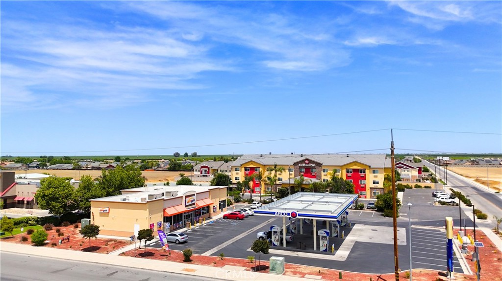 1702 Highway 46