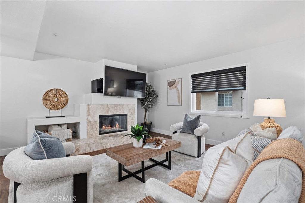 7651 Yorktown Avenue