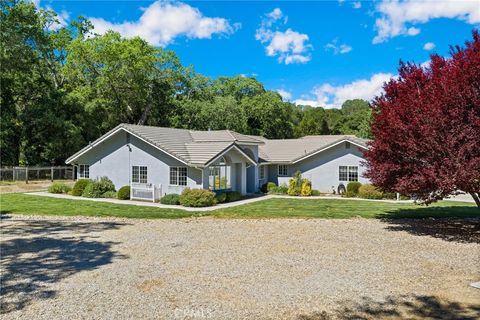 Tiny photo for 12055 Cenegal Road, Atascadero, CA 93422 (MLS # SC26074718)