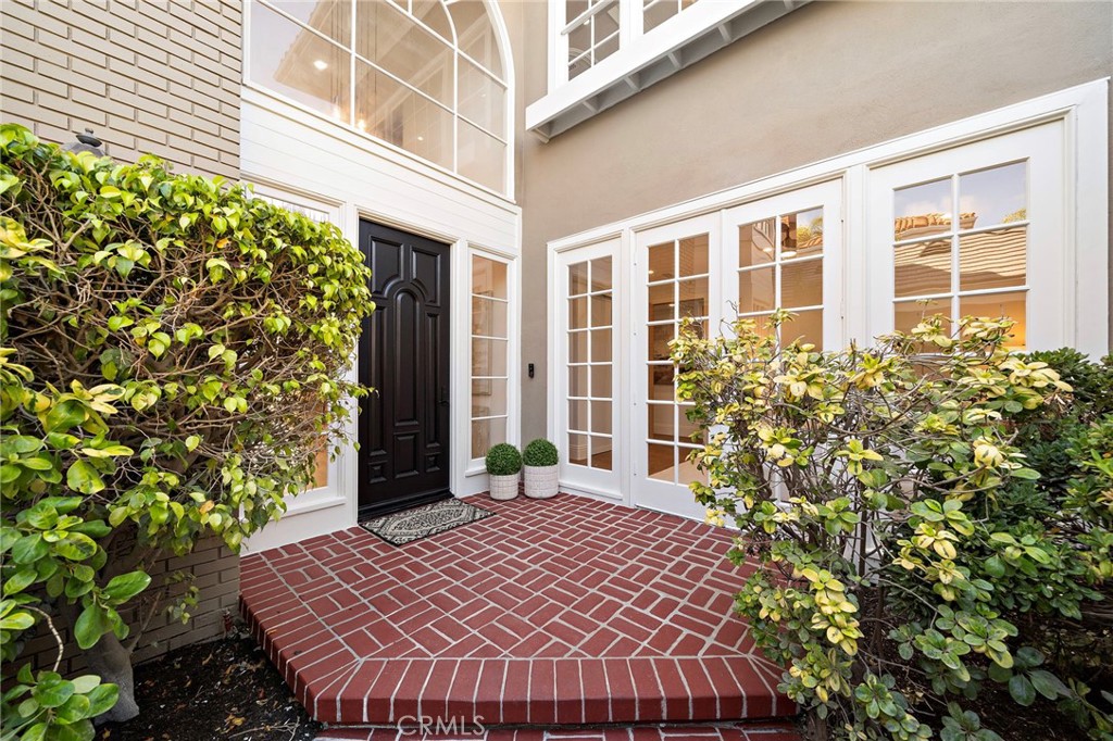 48 Belcourt Drive 34