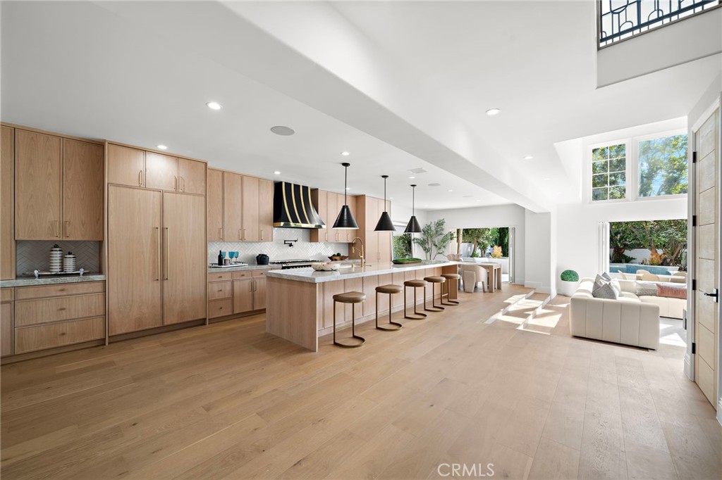 48 Belcourt Drive 34