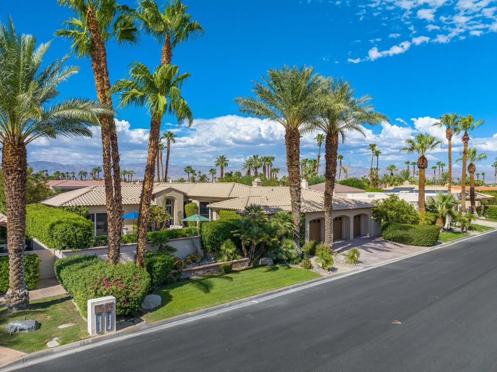 77320 Black Mountain Trail