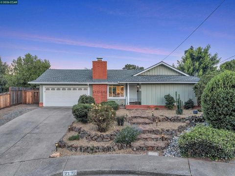 Photo of 21 Fafnir Pl PL, Pleasant Hill, CA 94523 (MLS # 41136237)