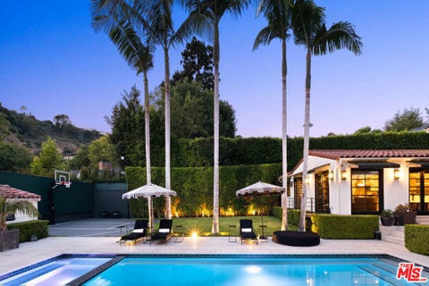 Photo of 1443 N Doheny Drive, Los Angeles, CA 90069 (MLS # 26985999)