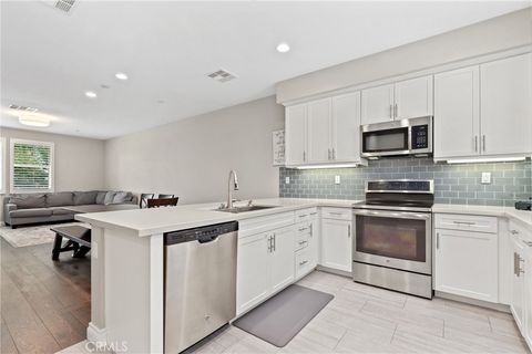 649 W Foothill Boulevard 2 Glendora CA 91741