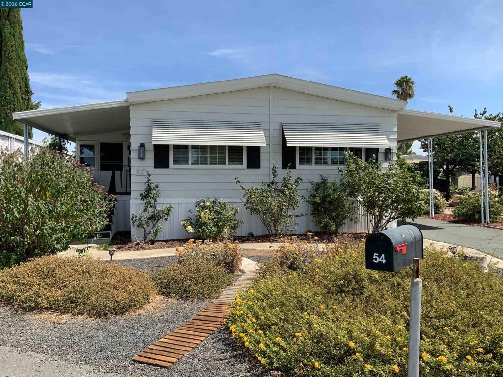 54 Pali Way