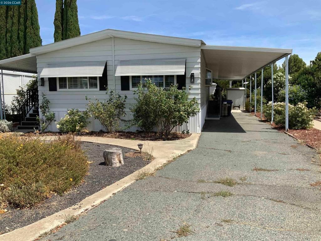 54 Pali Way