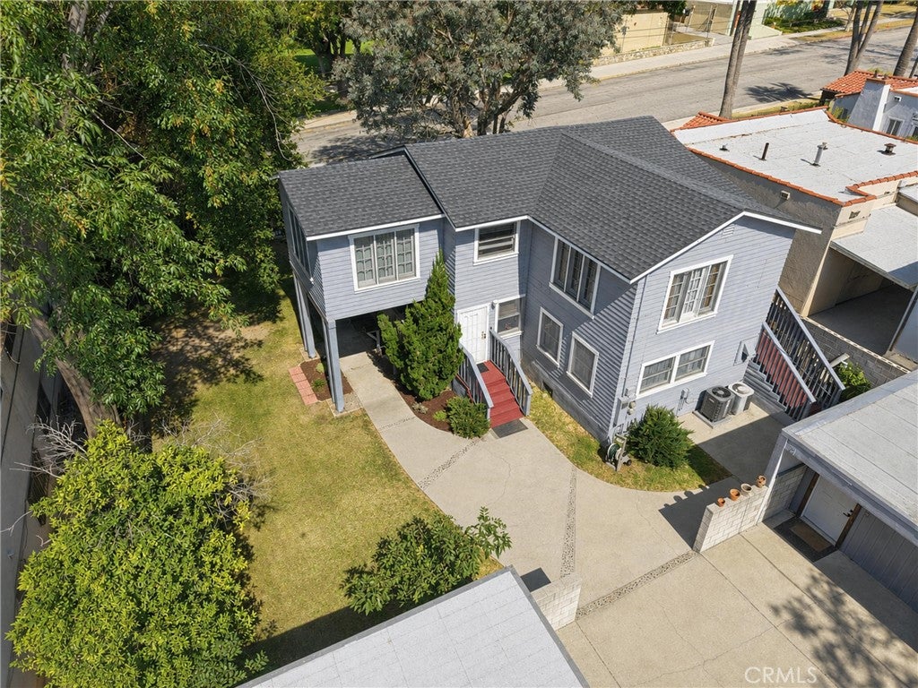 1394 N Raymond 2