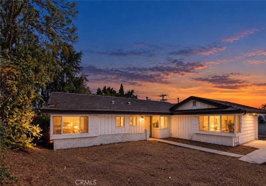 Properties 2 6301 Avenue De Palma
