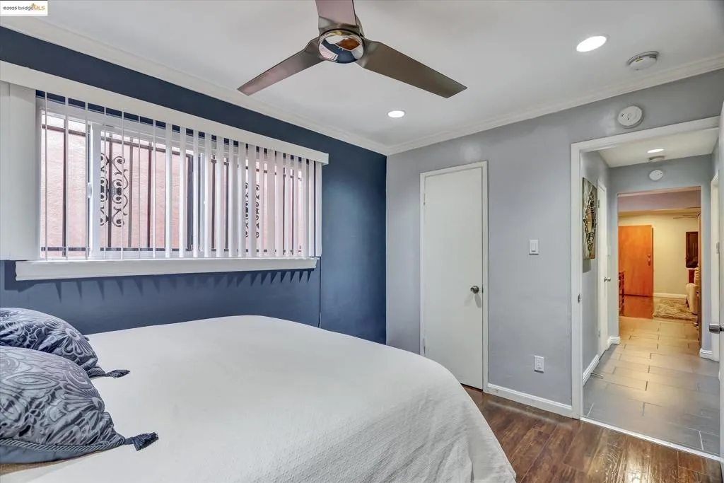 Oakland, California 94605, United States, ,Residential,Active,177711