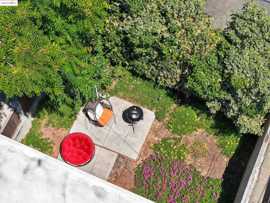 Oakland, California 94605, United States, ,Residential,Active,177711