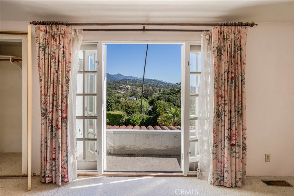 Santa Barbara: Other (80) - Residential