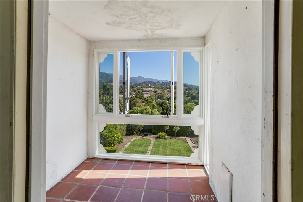 Santa Barbara: Other (80) - Residential