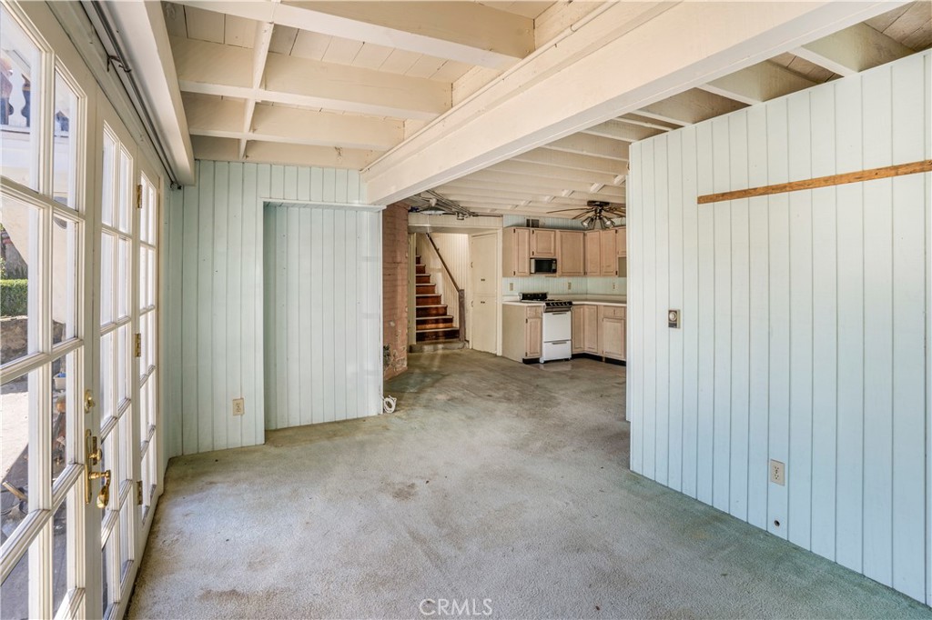 Santa Barbara: Other (80) - Residential