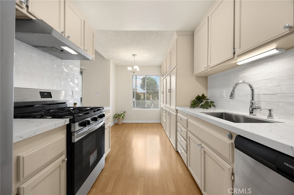 La Veta Monterey (LAVM) - Residential