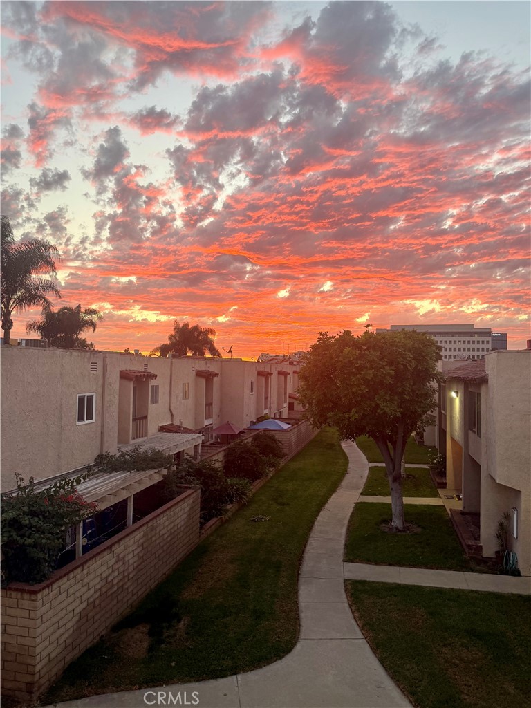 La Veta Monterey (LAVM) - Residential