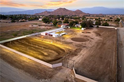 25495 Los Rancherias Road Hemet CA 92545