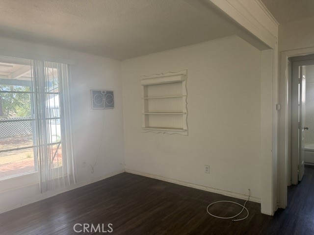 5053 W Avenue L12