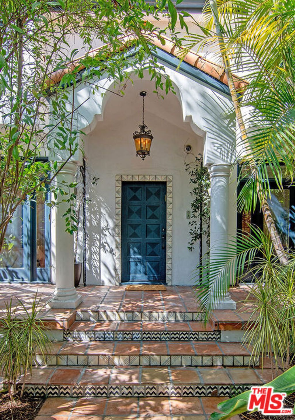 Photo of 1041 N Orlando Avenue, West Hollywood, CA 90069 (MLS # 25598463)