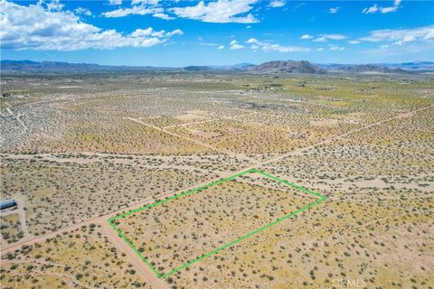 Photo of 61100 Handley Road, Landers, CA 92285 (MLS # JT25153012) Photo of 61100 Handley Road, Landers, CA 92285 (MLS # JT25153012)