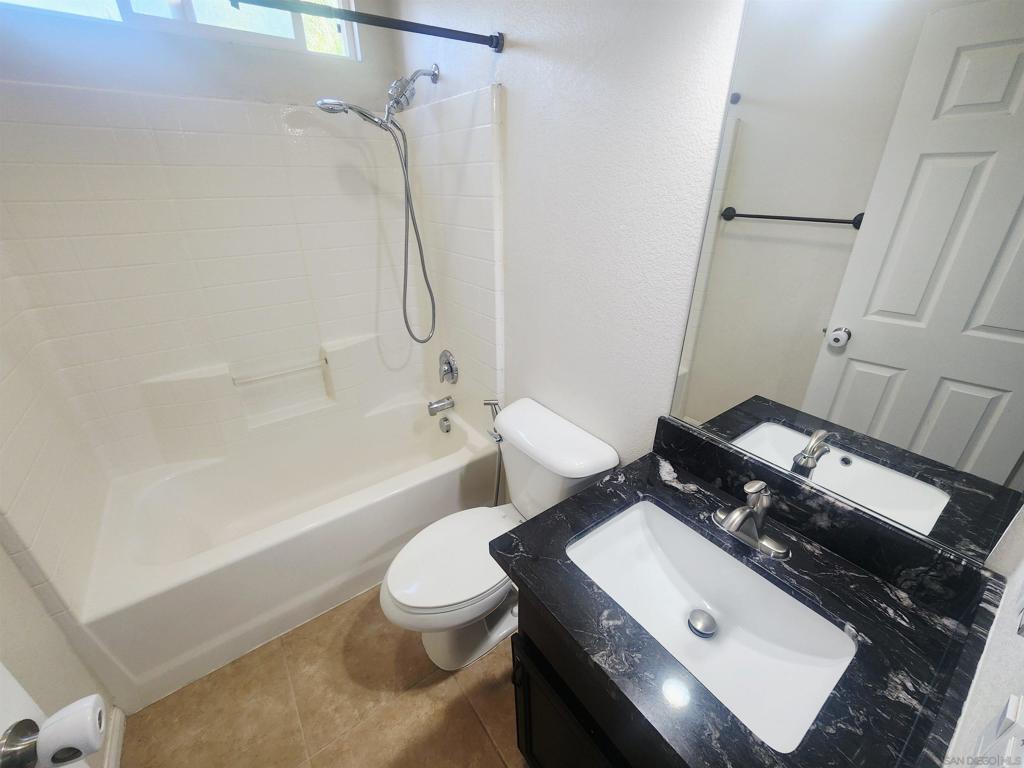 El Cajon - Residential Lease