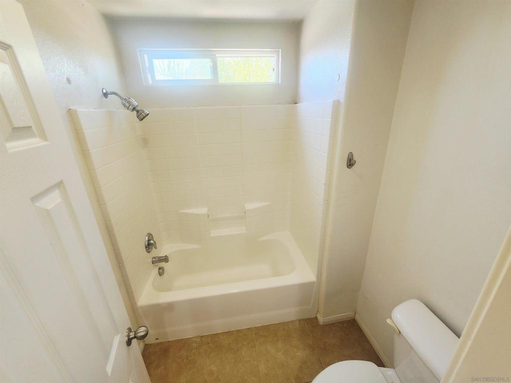 El Cajon - Residential Lease