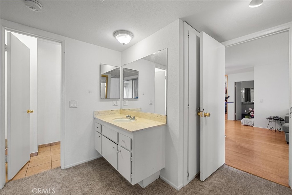 Old Orchard Condos (OORC) - Residential