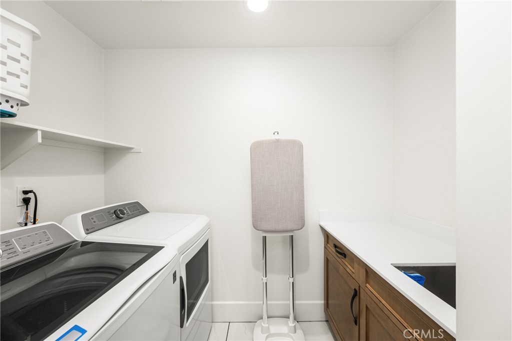 Skyview - Residential