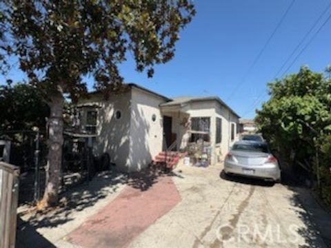 Photo of 2737 winter st St, East Los Angeles, CA 90033 (MLS # DW25202236) Photo of 2737 winter st St, East Los Angeles, CA 90033 (MLS # DW25202236)